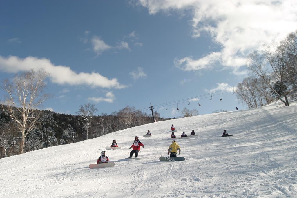 Kidoike Onsen Hotel Yamanouchi  Ngoại thất bức ảnh